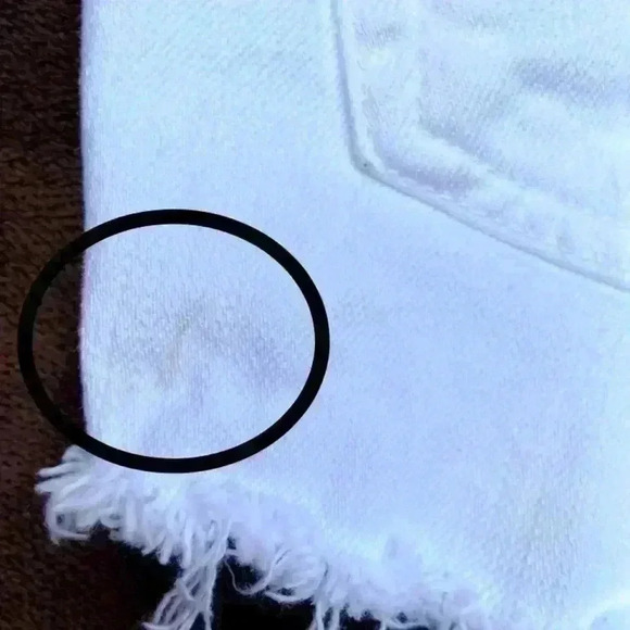 Adriano Goldschmied White Distress Fray Jean Short - Picture 15 of 15